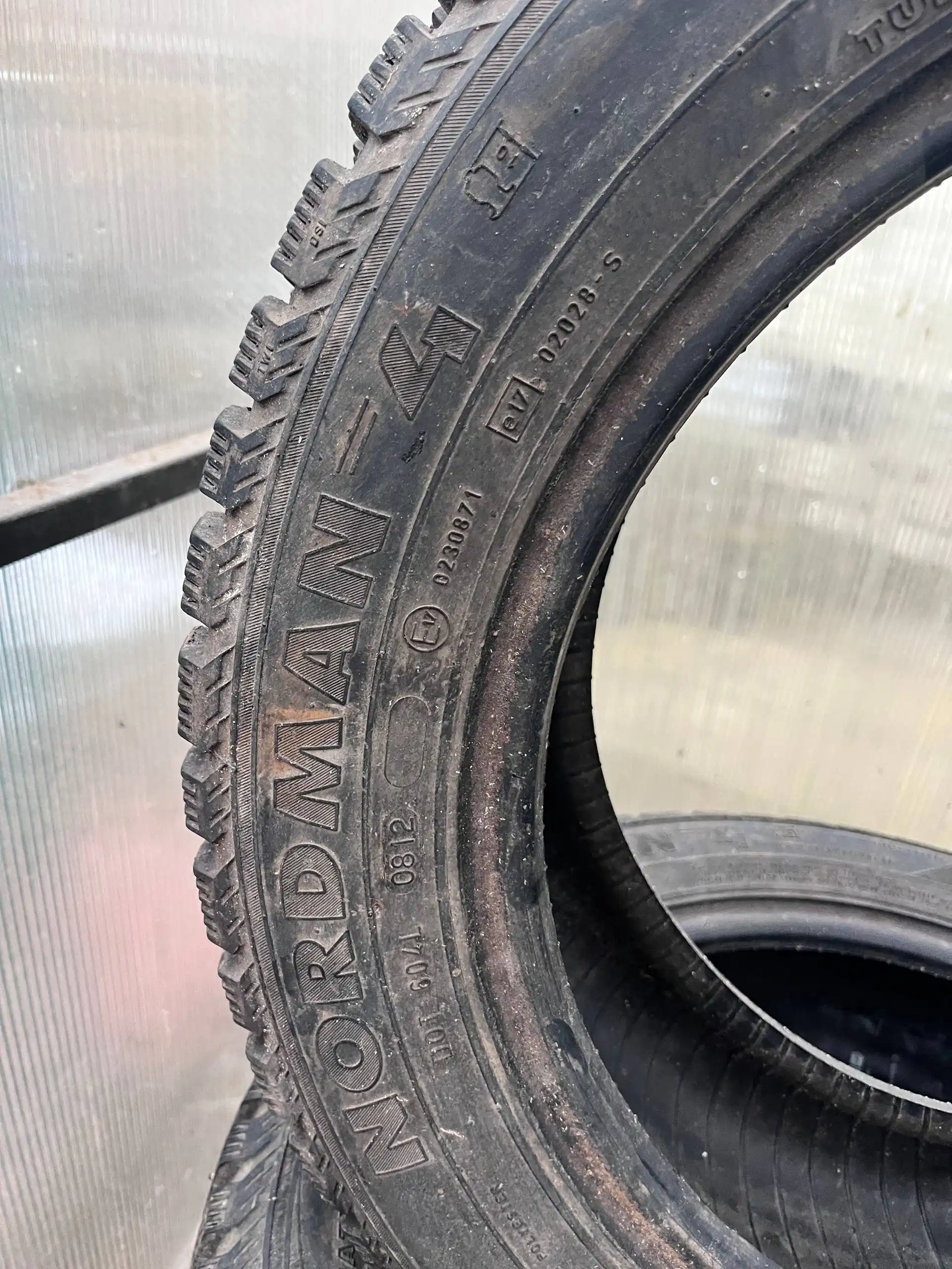 Продам зимнюю резину Nordman