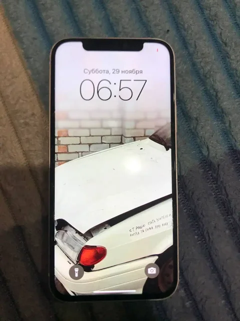 Продам iPhone 12 128гб с замененным экраном и разбитым задним стеклом - Электроника в Уфа