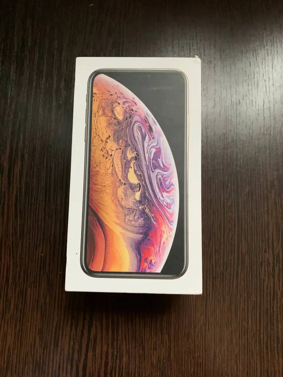 Продам iPhone XS 64gb в отличном состоянии
