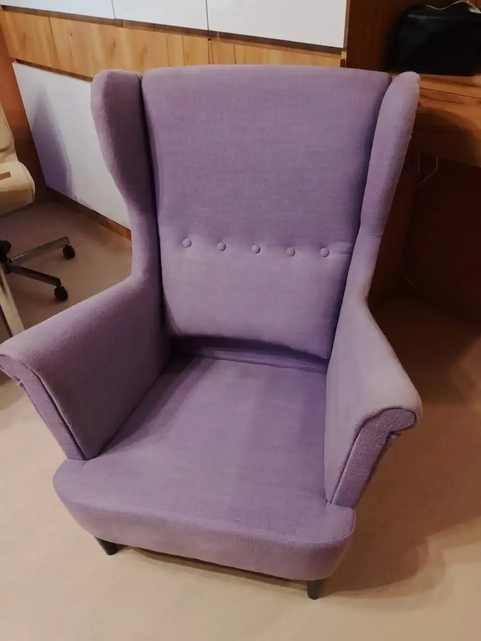 Продам кресло б/у для дачи