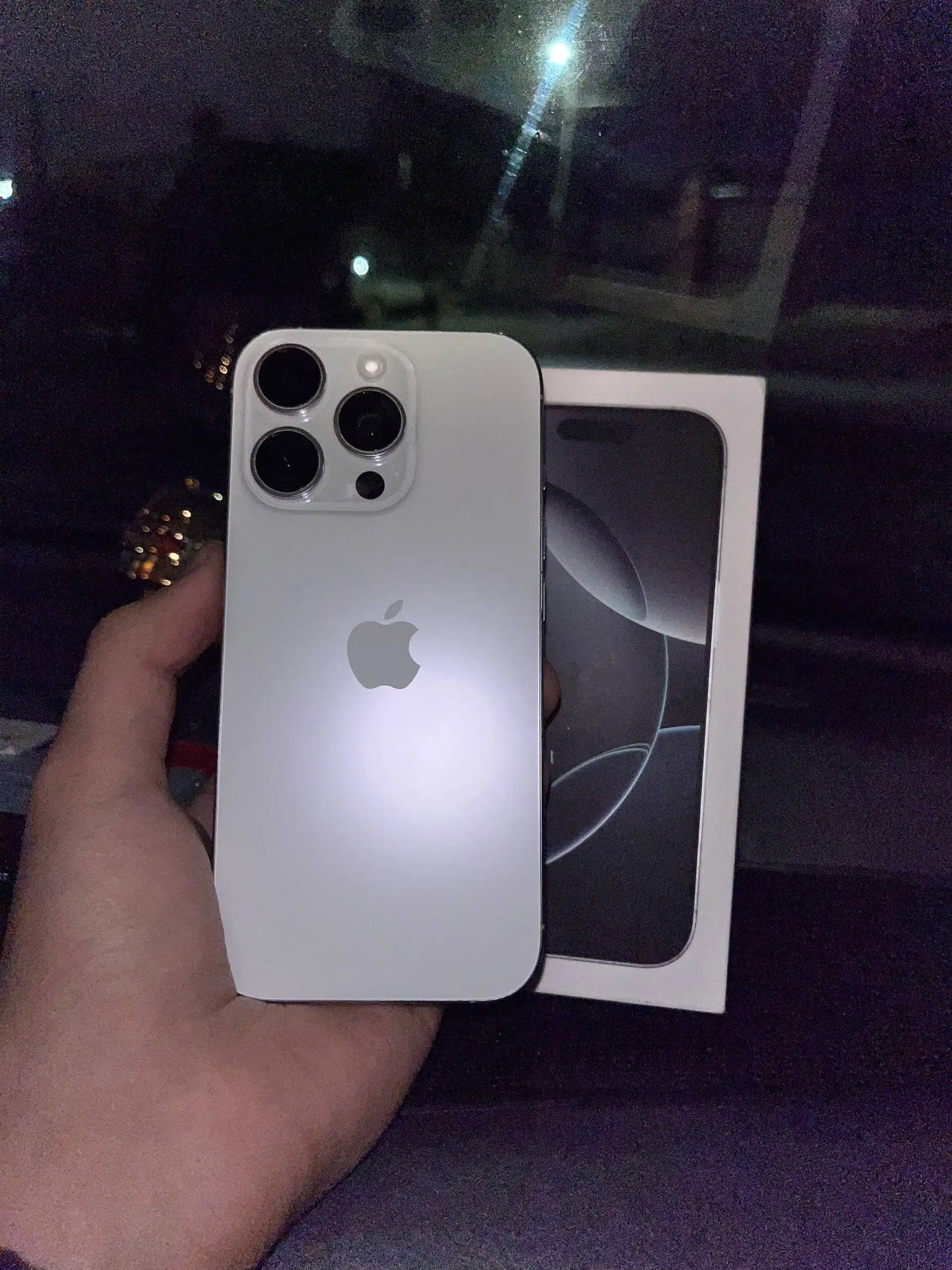 Продам iPhone 16 Pro 128 Гб в идеальном состоянии