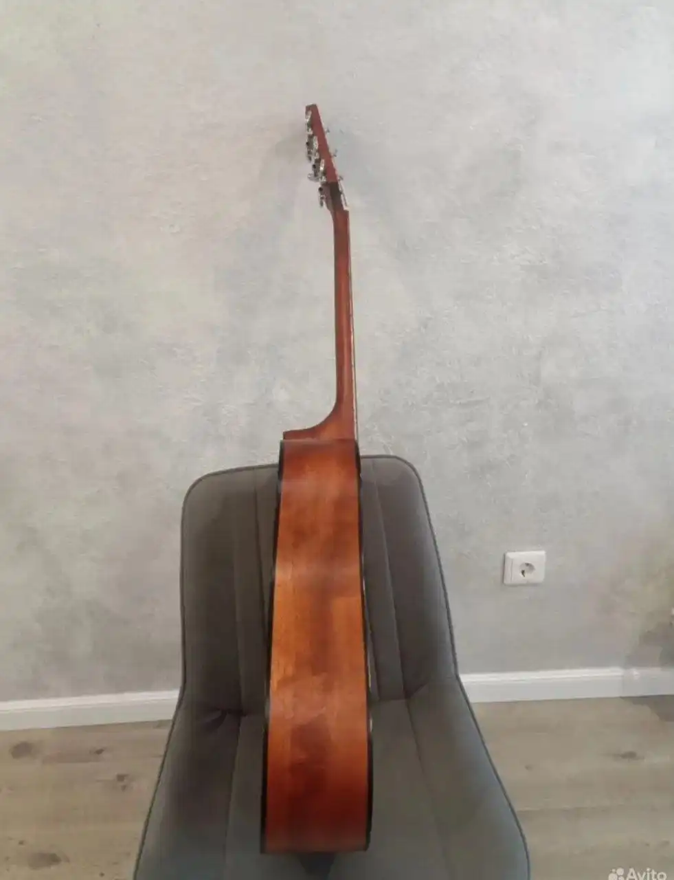 Продажа гитары в идеальном состоянии