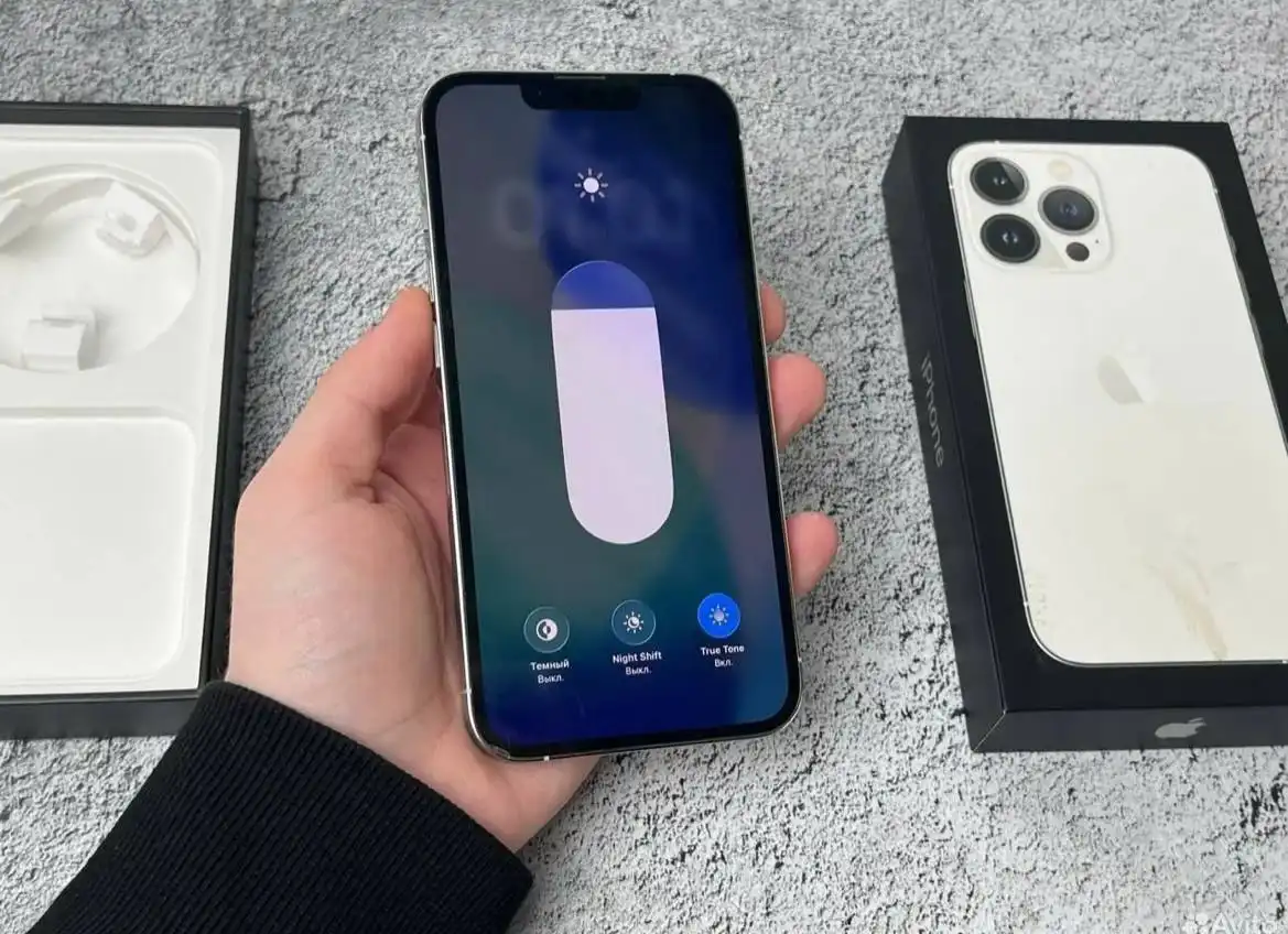 Продам iPhone 13 Pro 128GB Silver в отличном состоянии