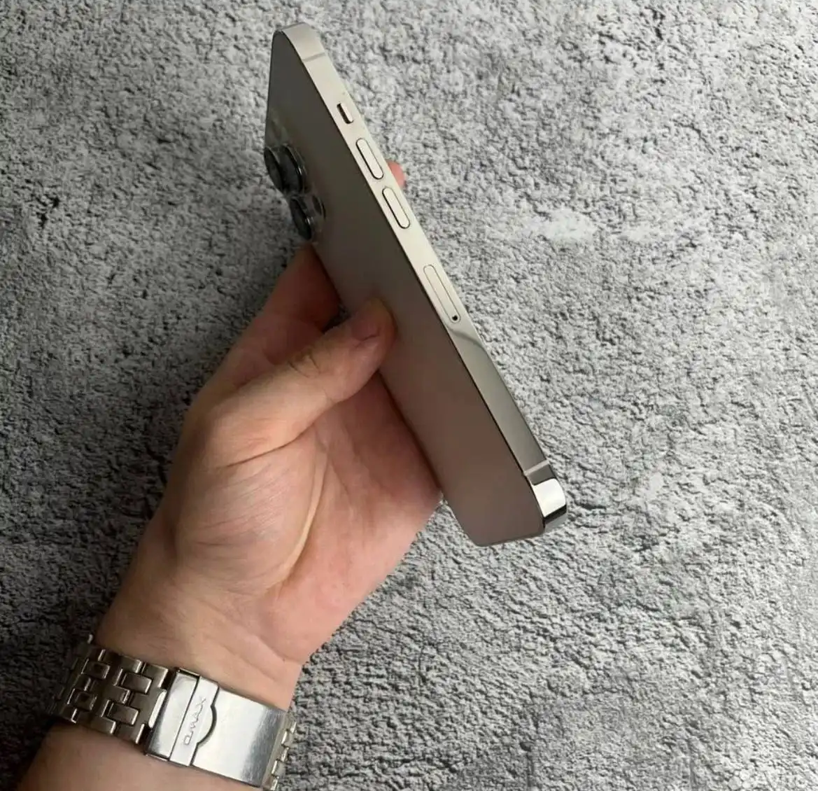 Продам iPhone 13 Pro 128GB Silver в отличном состоянии