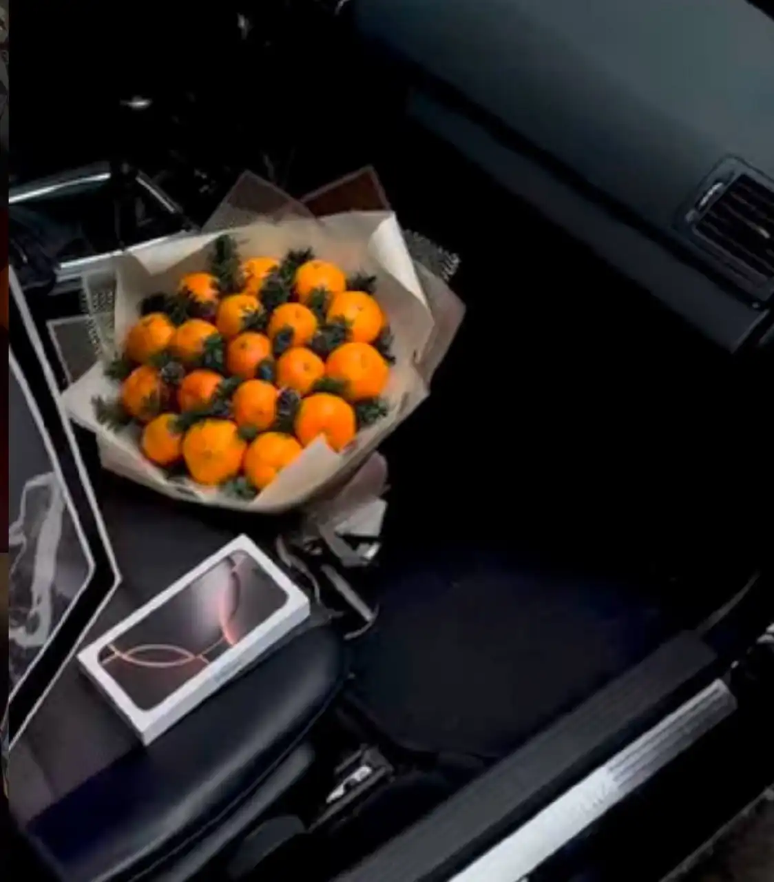 Букет из сухофруктов и мандарин