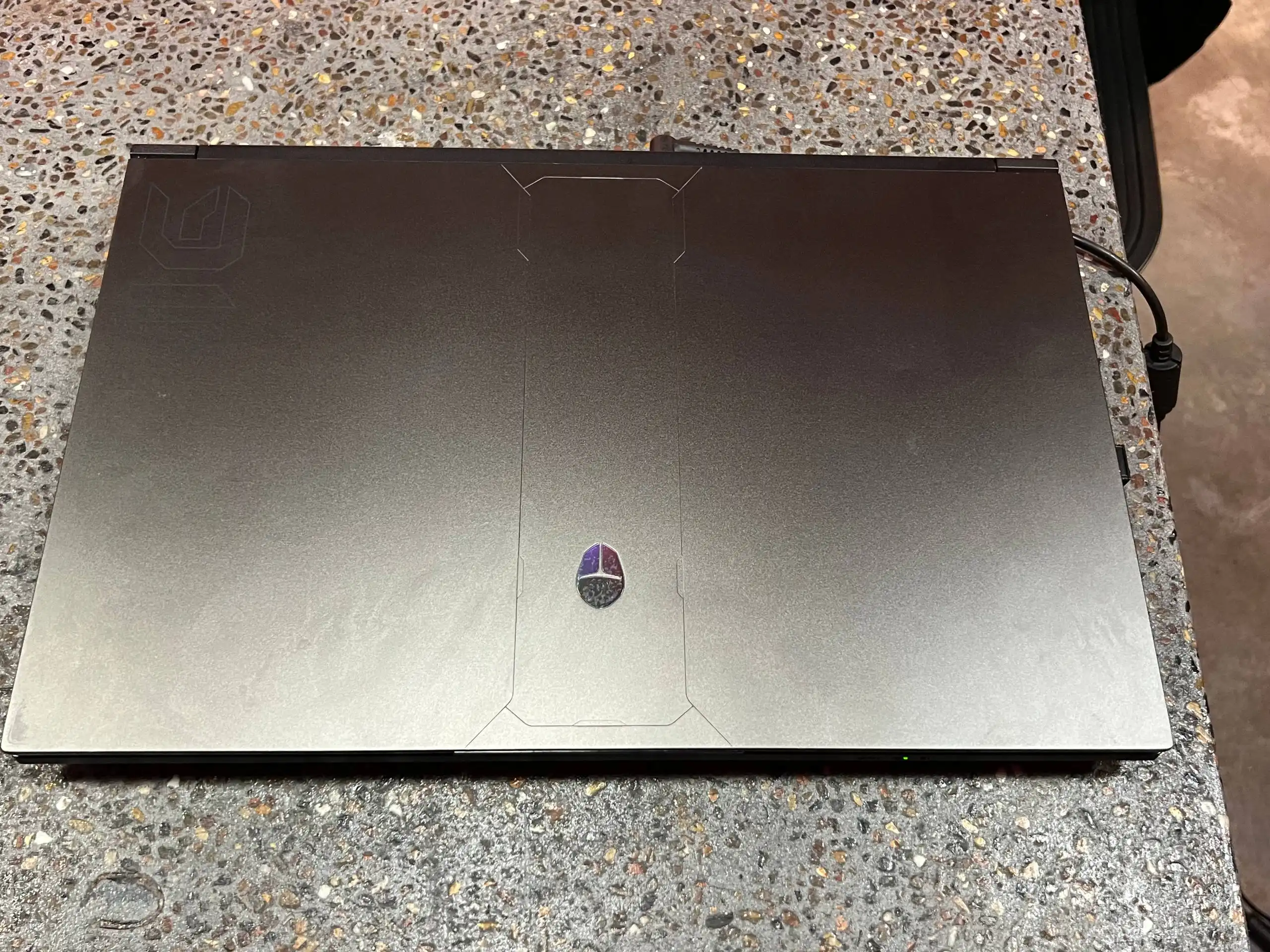 Б/у камера Panasonic GH4 с объективами и ноутбук Thunderobot 911 MT Pro D