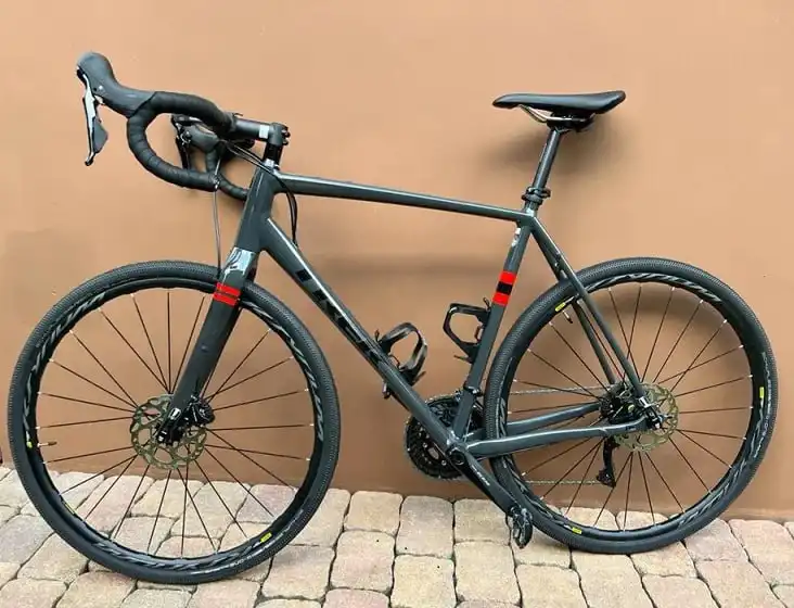 Гравийный велосипед Trek Checkpoint ALR 5 2020