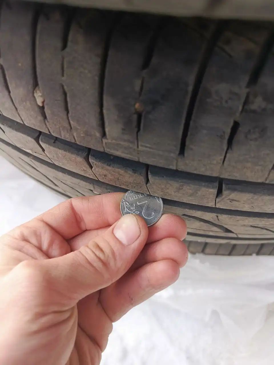 Автомобильные шины Formula 215/60/16 2023 года