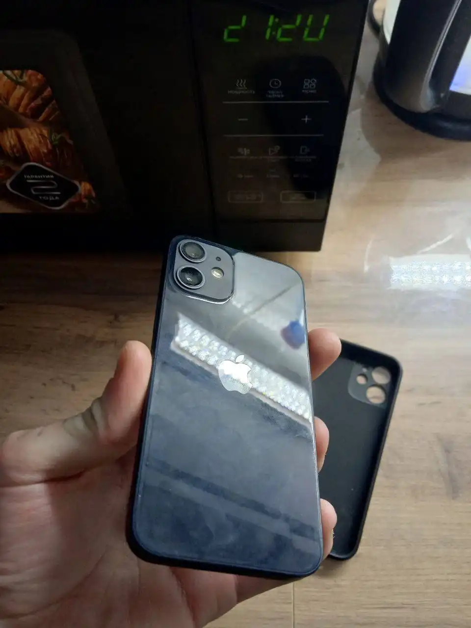 Смартфон Android с дефектами на обмен