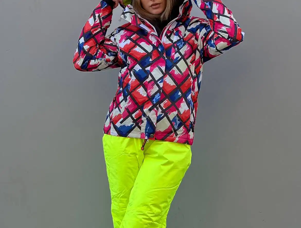 Распродажа новых горнолыжных курток и штанов - Спортивная одежда (Одежда) в Уфа