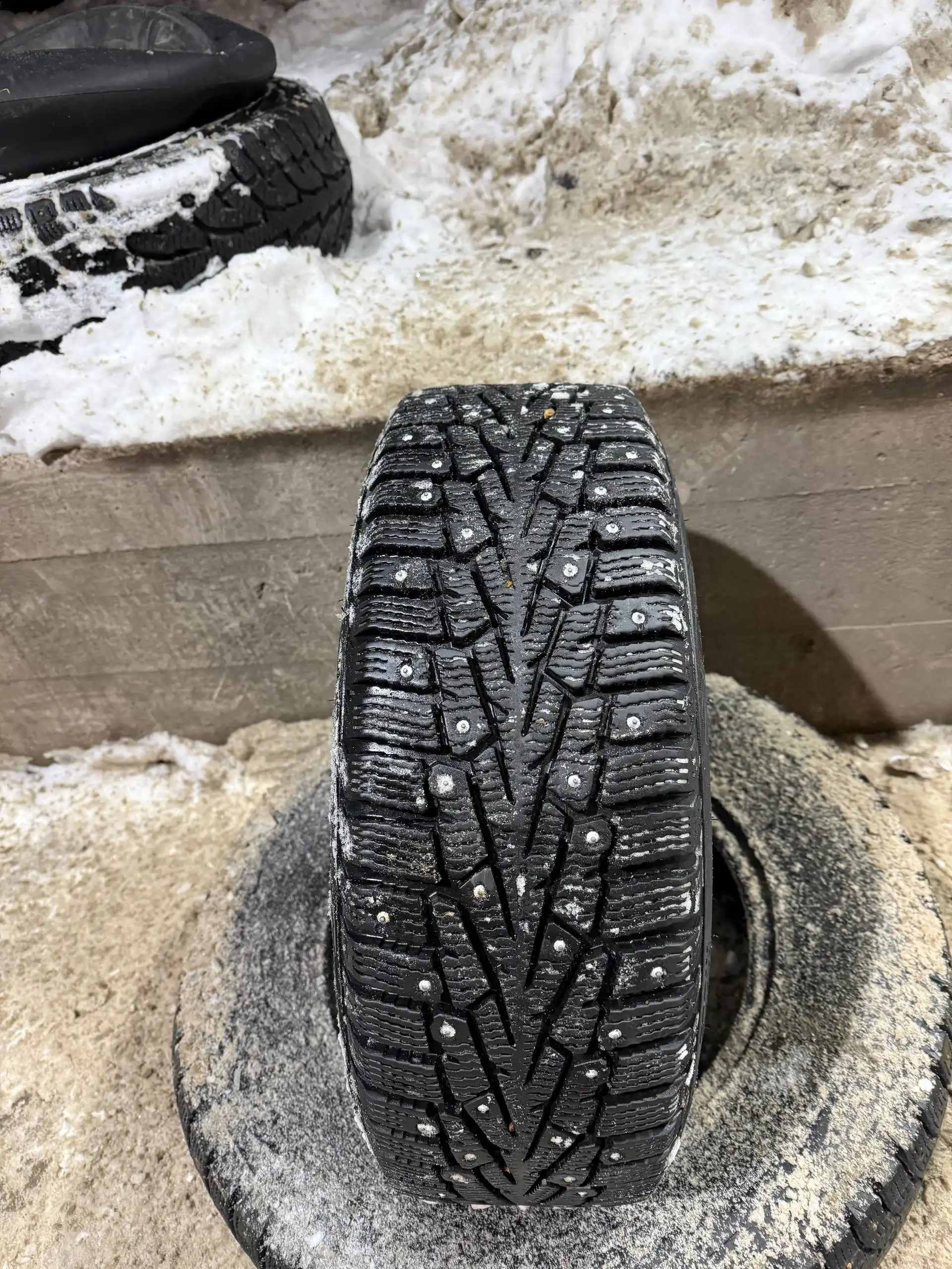 Продажа зимней резины 195/55 R16 - Шины (Запчасти) в Уфа