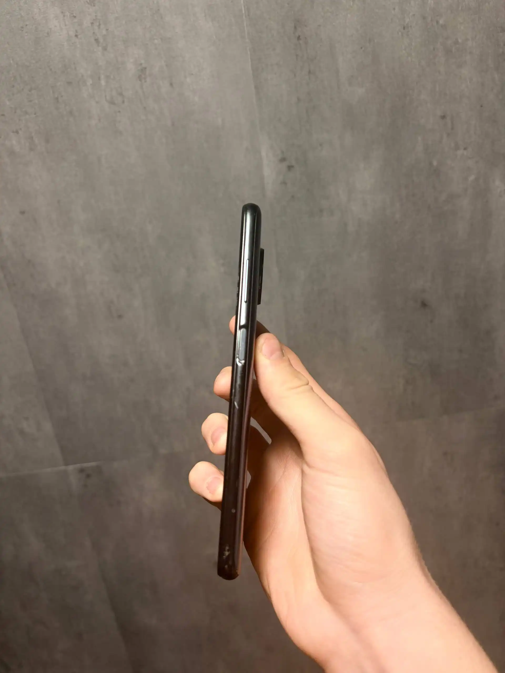 Обмен на AirPods - Наушники (Электроника) в Уфа