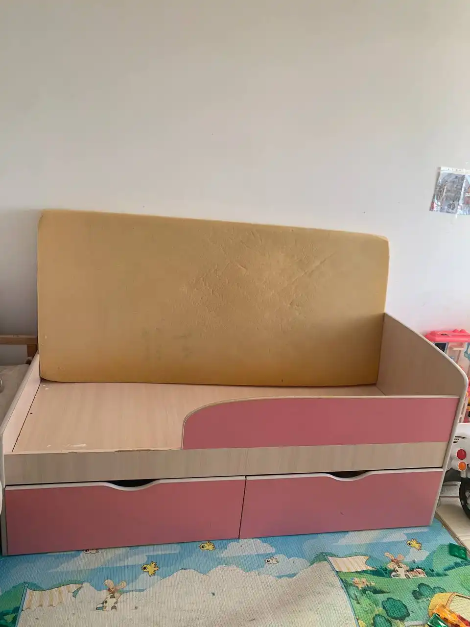 Продам детские кровати IKEA и розовую с ящиками - Детская мебель (Товары для детей) в Уфа