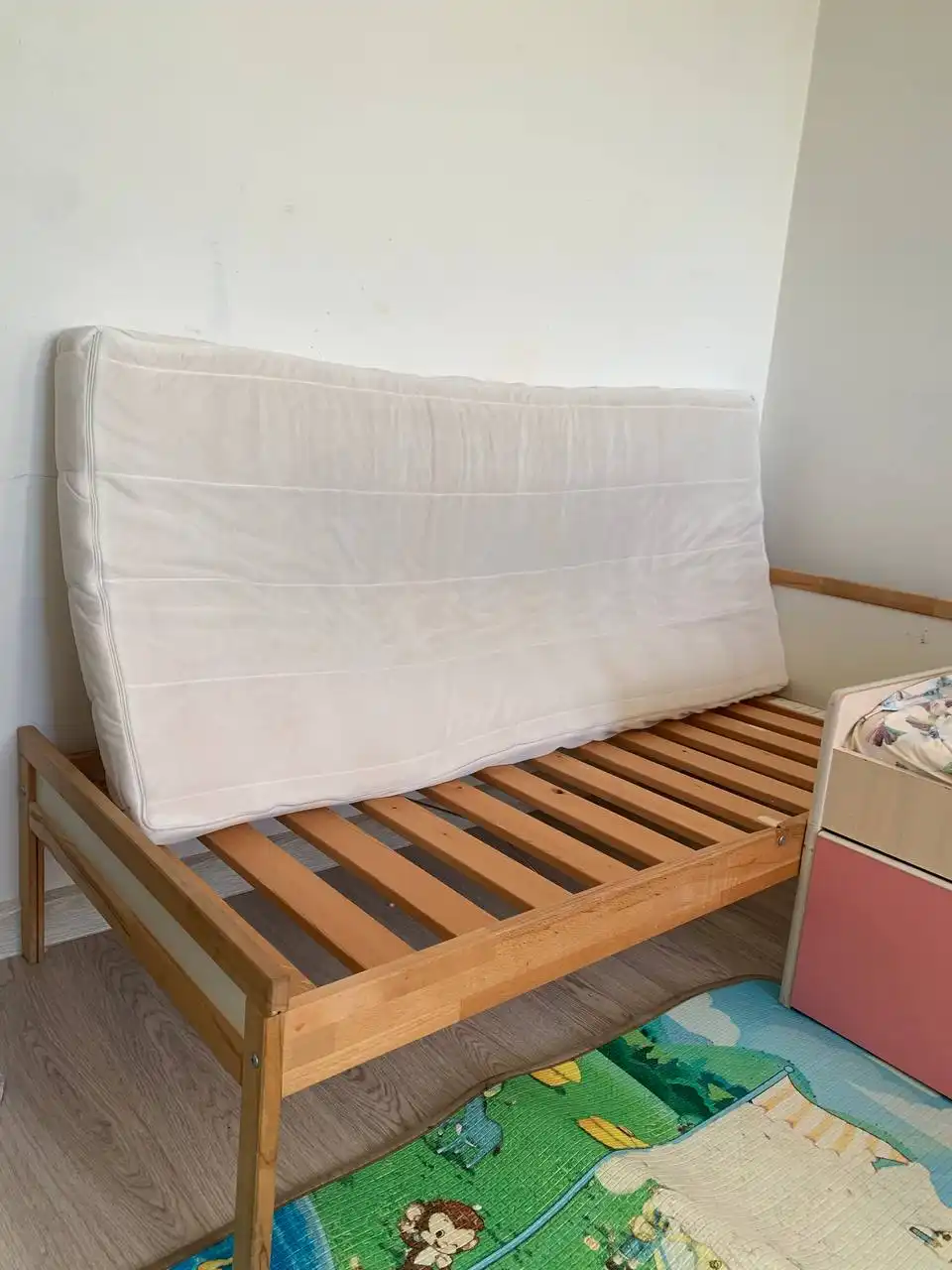 Продам детские кровати IKEA и розовую с ящиками - Детская мебель (Товары для детей) в Уфа