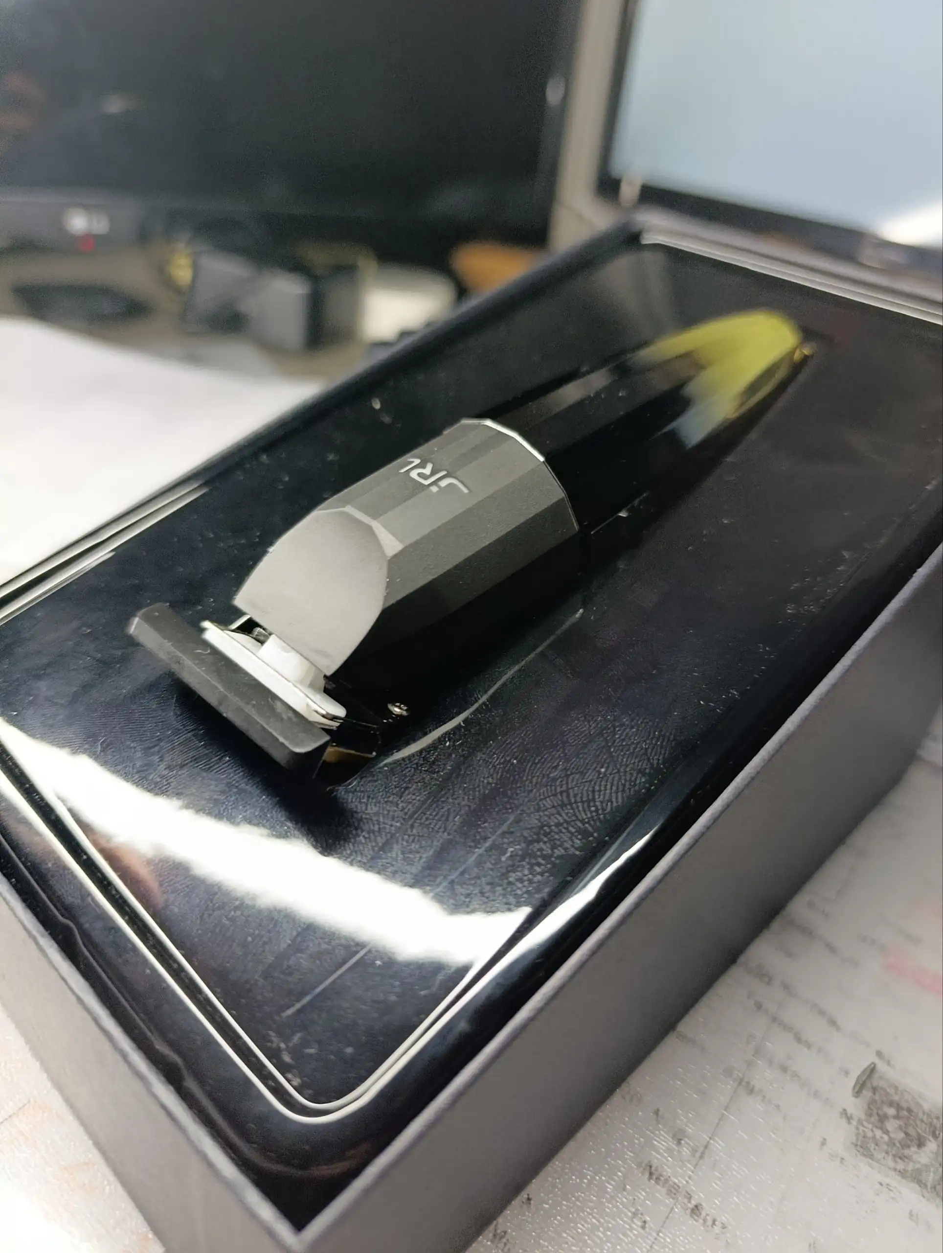 Триммер для стрижки волос FF 2020T - Барахолка в Уфа