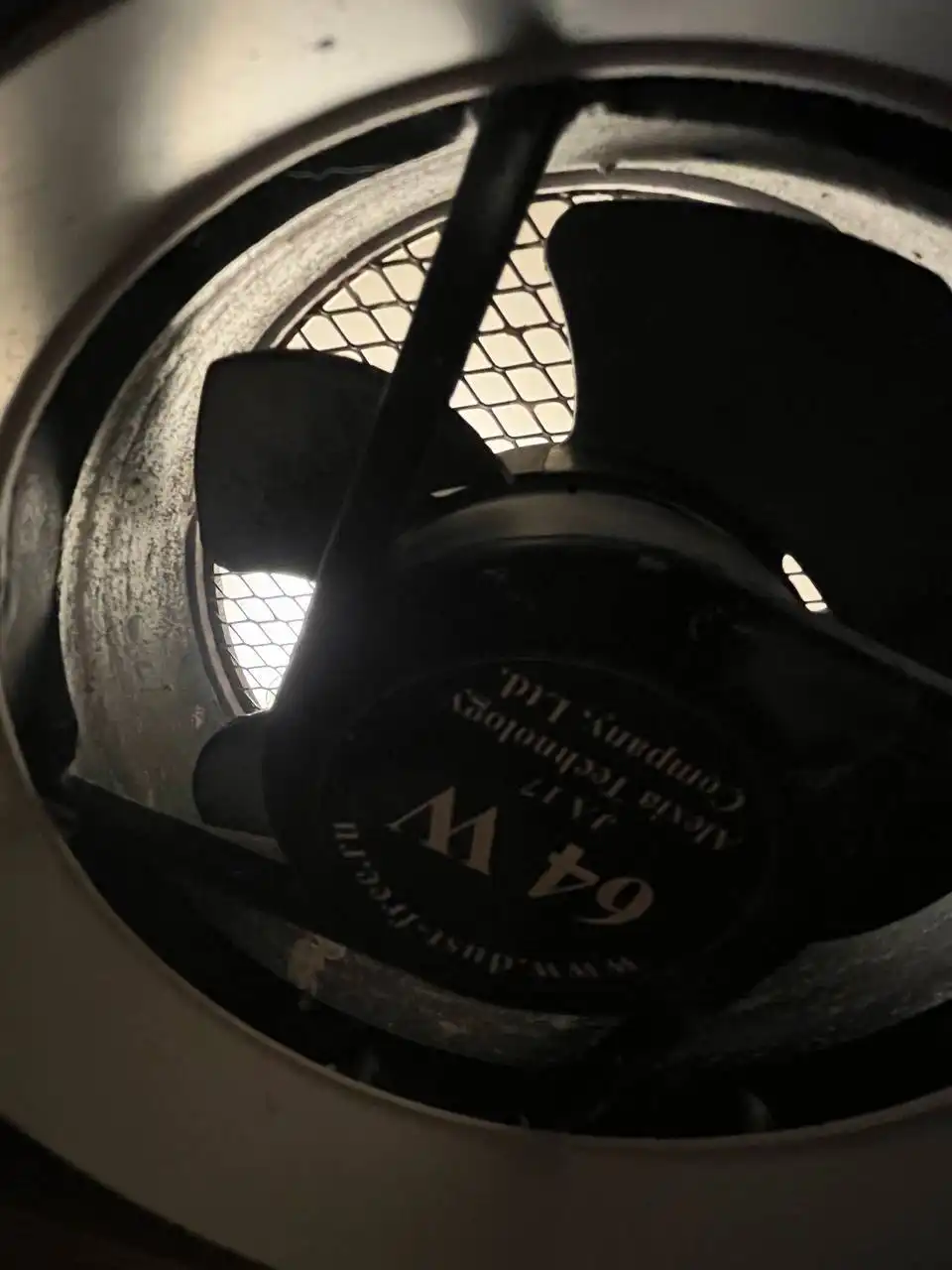 Продажа маникюрного стола с вытяжками - Барахолка в Уфа