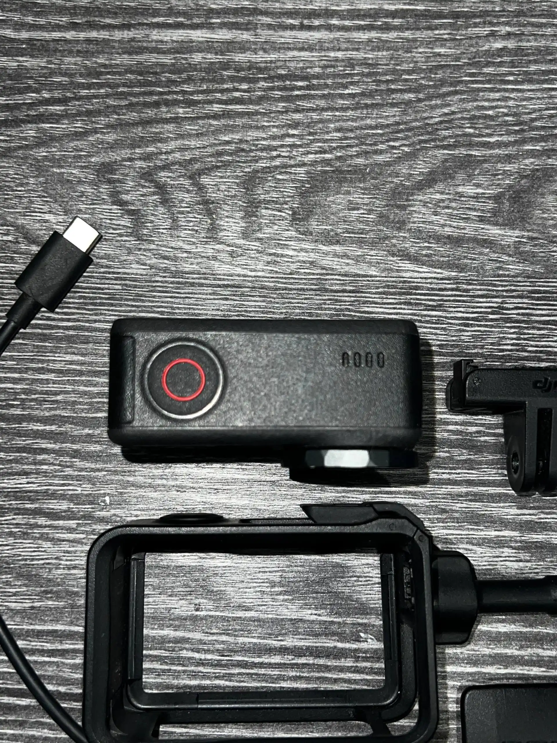 Продается DJI Action 5 Pro в идеальном состоянии - Экшн-камеры (Электроника) в Уфа