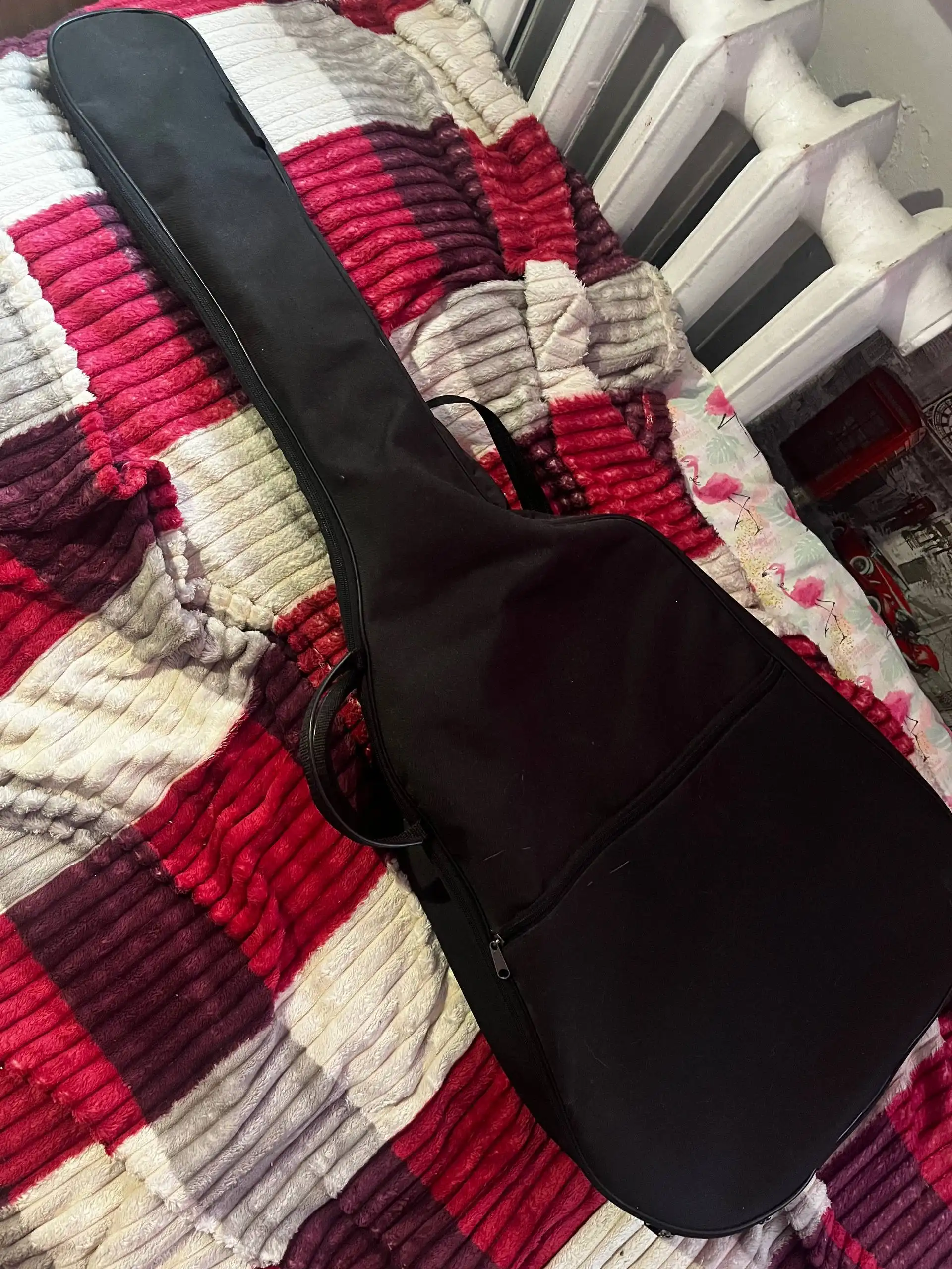 Продажа гитары в хорошем состоянии - Музыкальные инструменты (Хобби и отдых) в Уфа