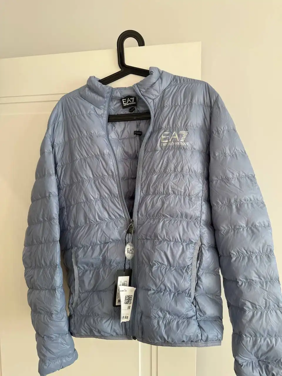 Куртка EA7 размер 48 новая оригинал - Верхняя одежда (Одежда) в Уфа
