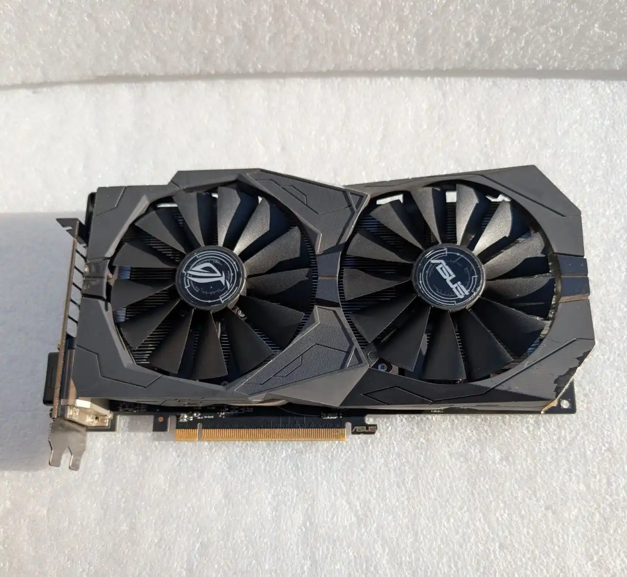 Продам видеокарту RX570 4 Гб - Компьютерные комплектующие (Электроника) в Уфа