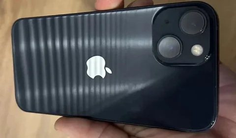 Продам смартфон iPhone 13 128GB - Компьютеры в Уфа