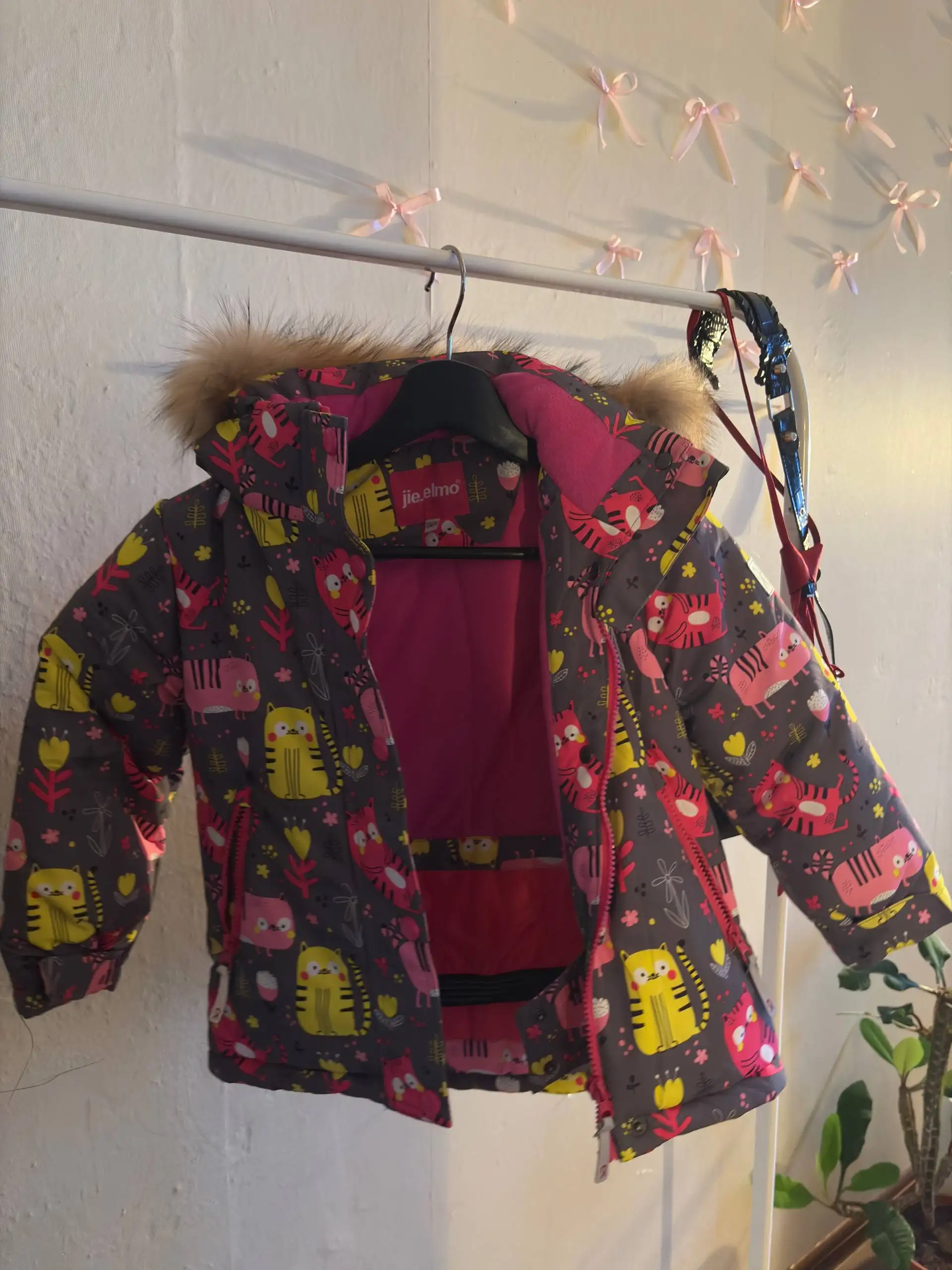 Продажа одежды и аксессуаров: спортивка Adidas, сумки Guess, куртка, футболка CK, дубленка - Одежда в Уфа