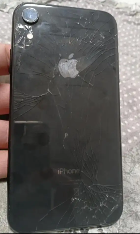 Обмен iPhone XR 128ГБ - Смартфоны (Электроника) в Уфа