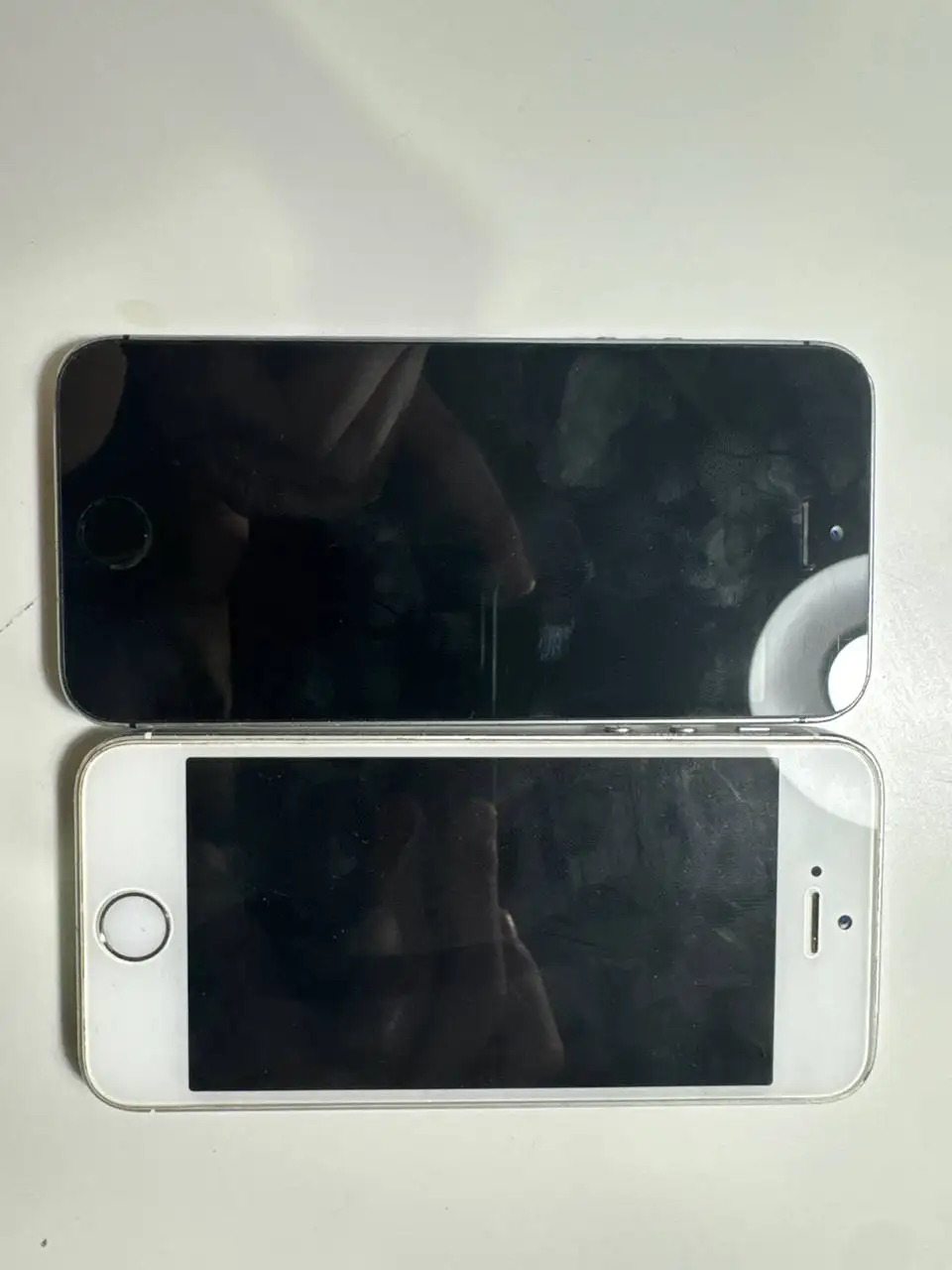 Продажа двух iPhone 5s - Смартфоны (Электроника) в Уфа