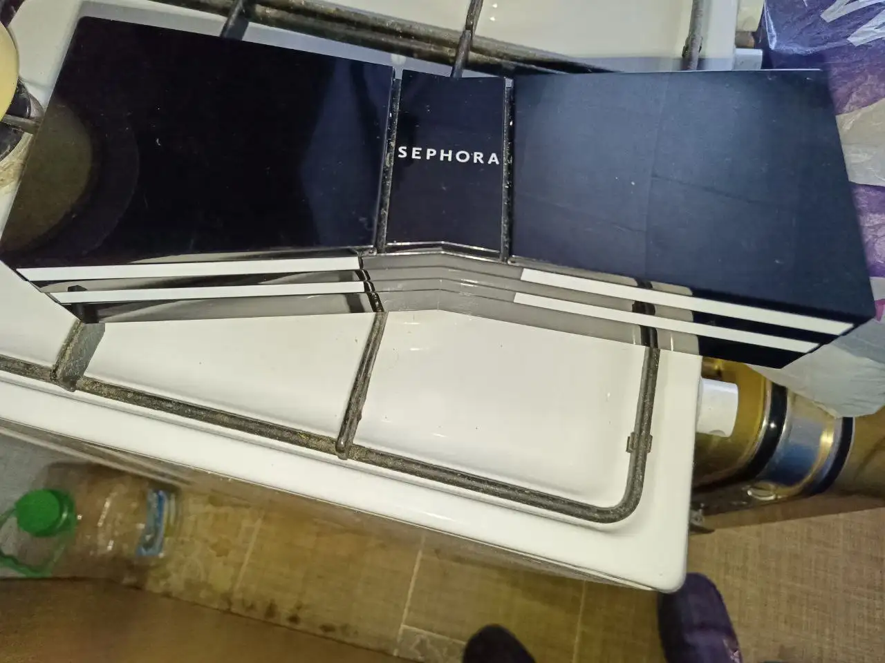 Набор декоративной косметики и одежда б/у в Уфе - Барахолка в Уфа