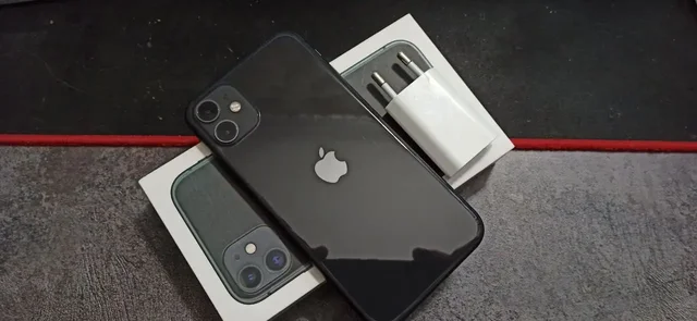 Продам iPhone 11 64gb в отличном состоянии - Радиоэлектроника в Уфа