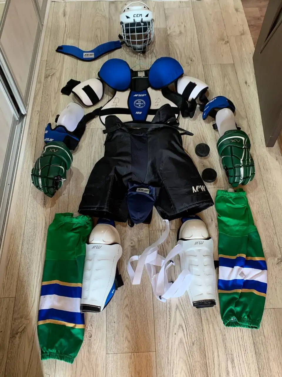 Продажа хоккейной экипировки - Спортивные товары (Хобби и отдых) в Уфа
