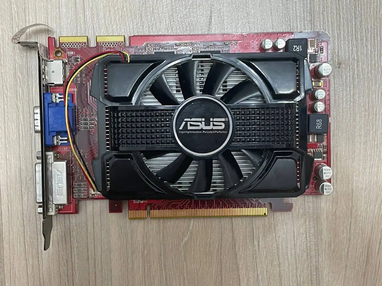 Продажа мужских кед, женских кроссовок, велосипеда и электроники - Барахолка в Уфа