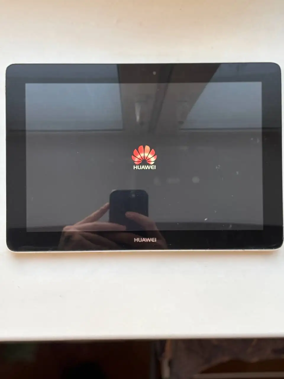 Продажа планшетов iPad Mini 2 и Huawei MediaPad 10 - Планшеты (Электроника) в Уфа