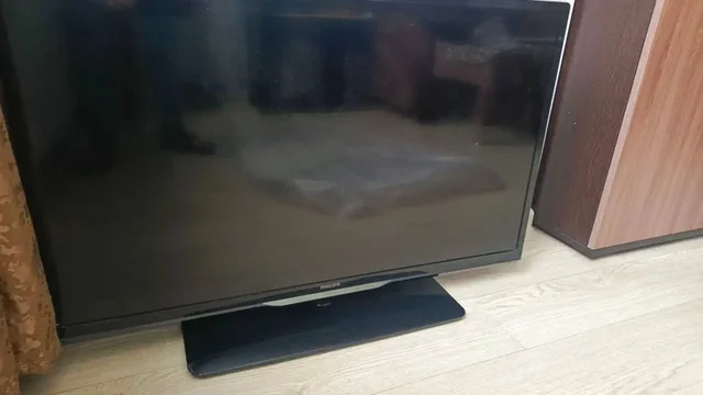 Телевизор Philips 40" Full HD LED - Мониторы в Уфа