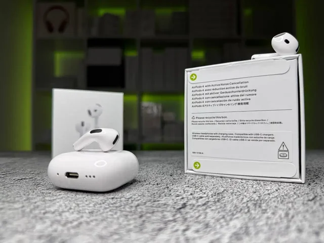 Продажа новых Airpods и аксессуаров Apple - Наушники и аксессуары в Уфа