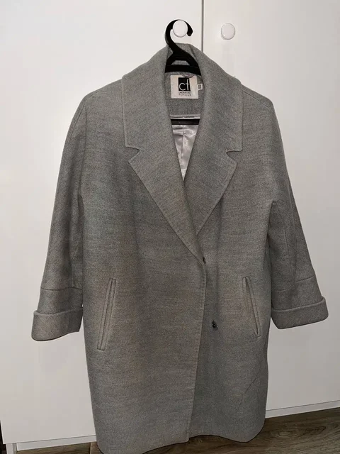 Женское пальто и мокасины - Свитера в Уфа