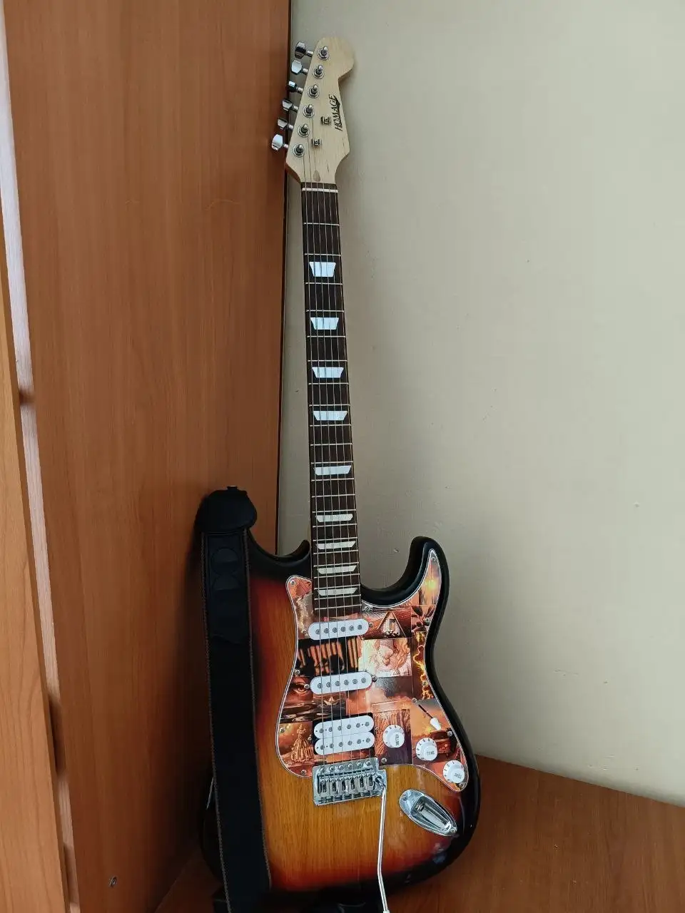 Продажа электрогитары Homage Stratocaster - Музыкальные инструменты (Хобби и отдых) в Уфа