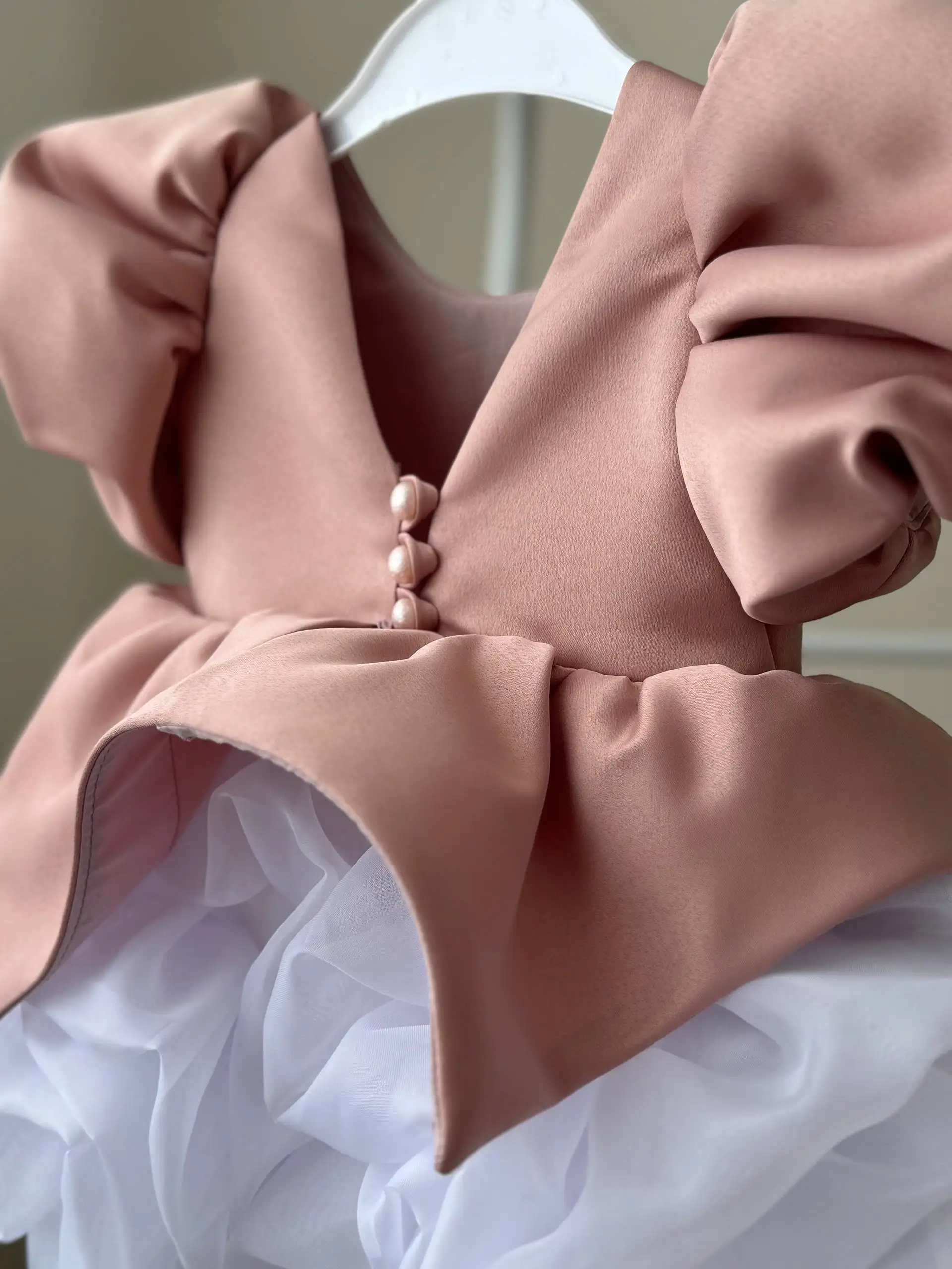 Продажа или аренда детского нарядного пышного платья ручной работы - Детская одежда (Одежда) в Уфа