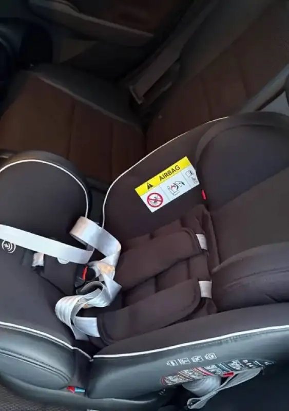 Автокресло JUNION Odri группа 0+/1/2/3 (0-36 кг), 360, Isofix, чёрный - Автокресла (Товары для детей) в Уфа