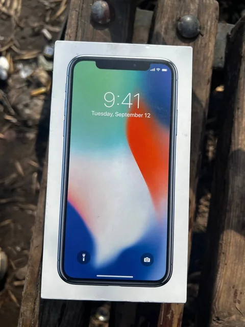 Продам iPhone X 256 ГБ - частное объявление в Уфа