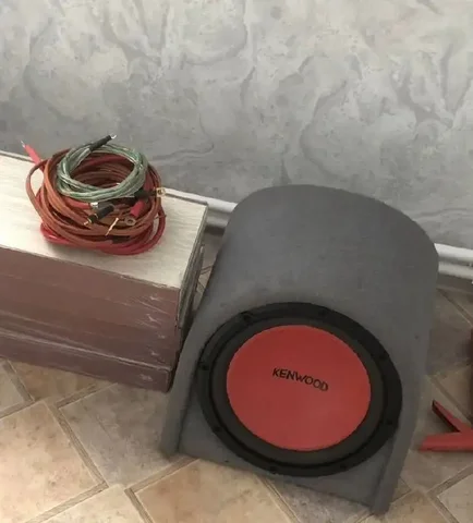 Продажа товара с проводами - Шлемы в Уфа