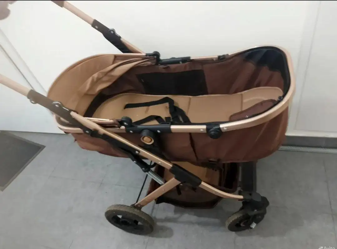 Шапки до 7-8 месяцев и комбез 80р - Одежда для детей (Товары для детей) в Уфа