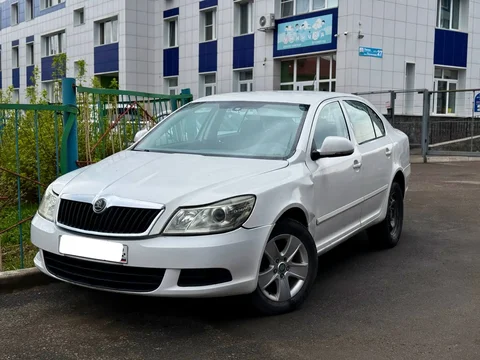 ОБМЕН Автомобиля 2013г. 1.6 Автомат - ВАЗ 2114 в Уфа