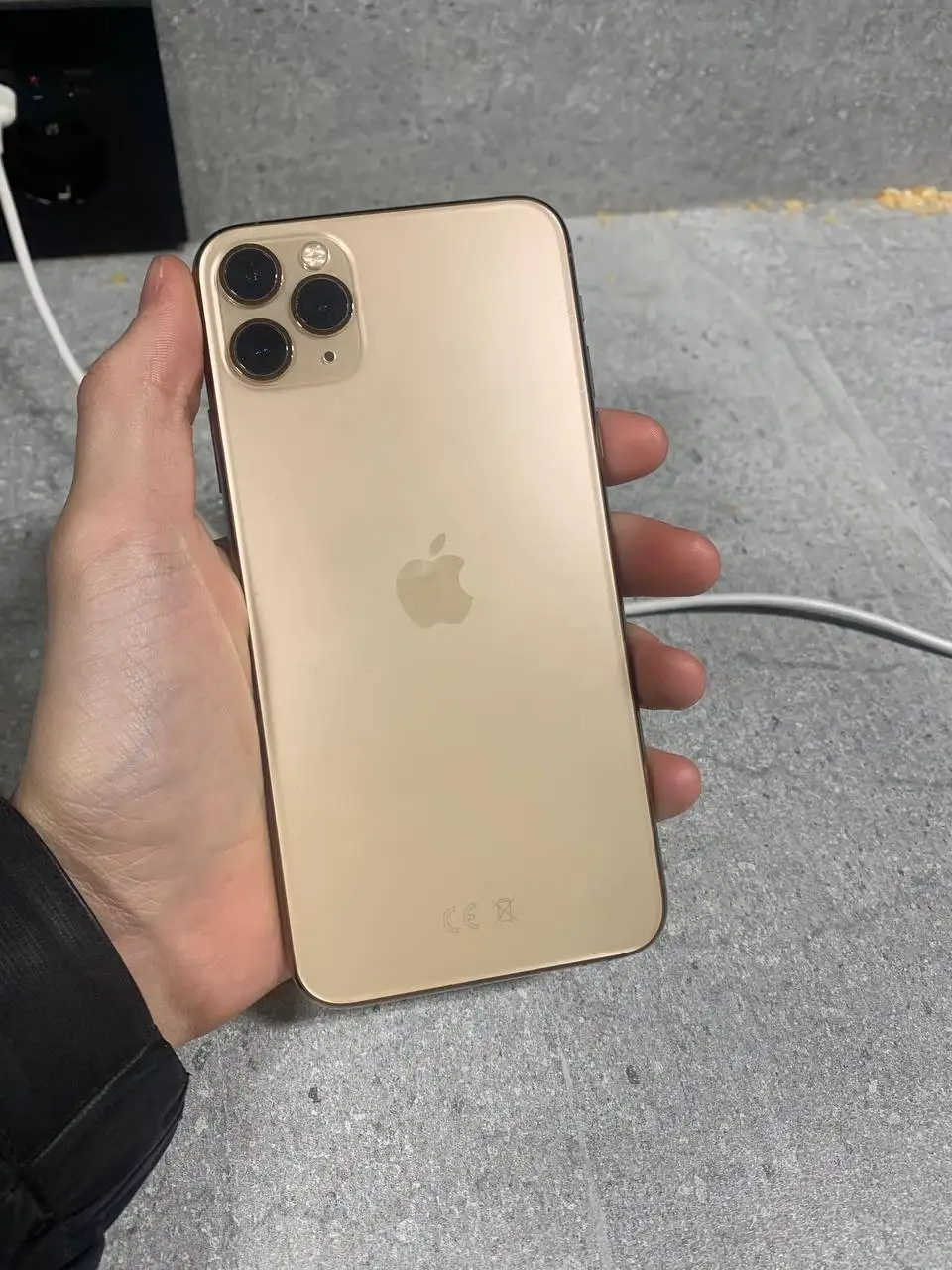 iPhone 11 Pro Max 64 ГБ - Смартфоны (Электроника) в Уфа