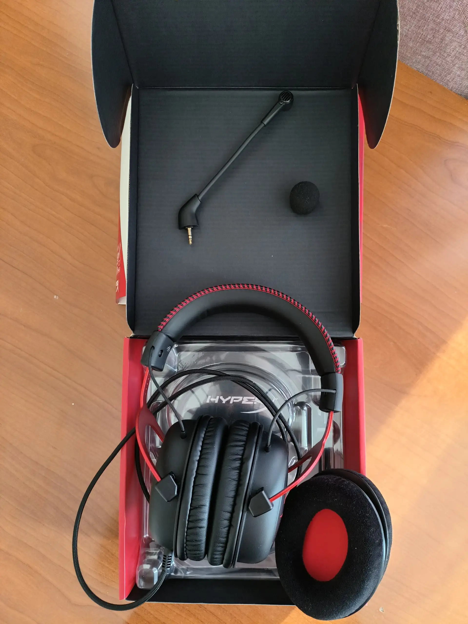Продам игровые наушники HyperX Cloud II - Электроника в Уфа