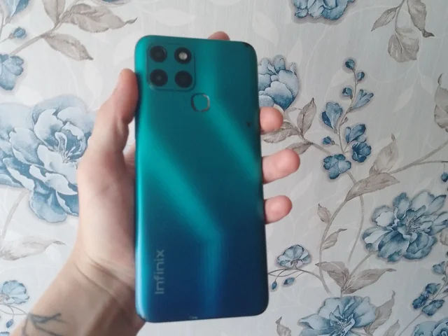 Infinix Smart 6 32GB - Часы в Уфа