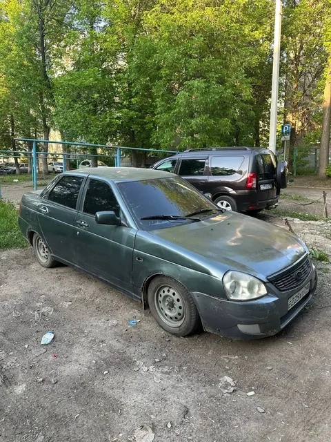 Лада Приора 2007 - Колесные диски и шины в Уфа