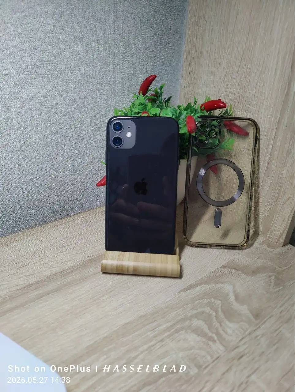 Продам чёрный iPhone 11 64 ГБ - Мобильные телефоны (Электроника) в Уфа