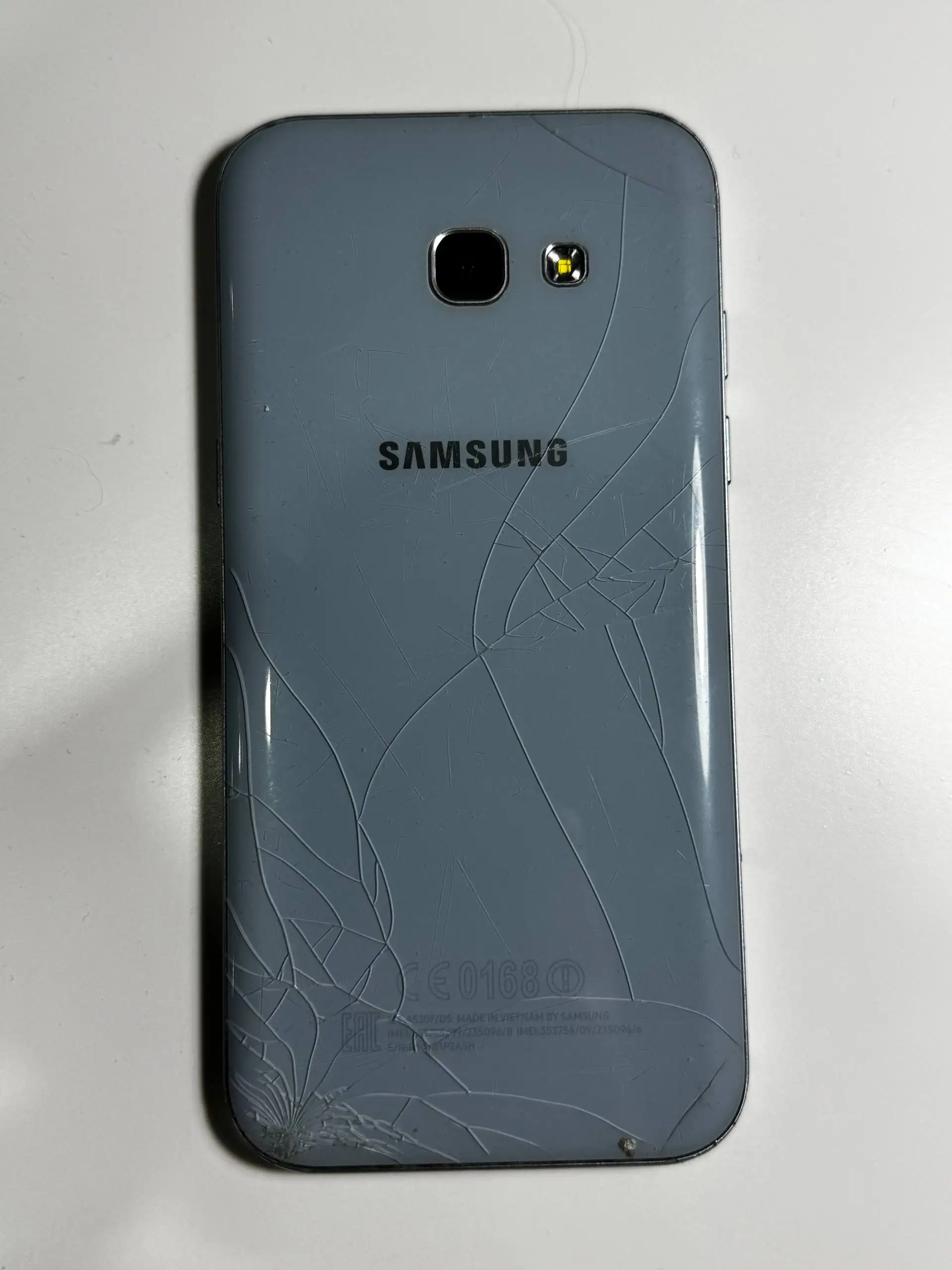 Samsung Galaxy A5 (2017) 128 ГБ в Уфе - Смартфоны и аксессуары (Электроника) в Уфа
