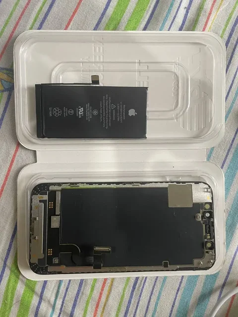 iPhone 12 mini - Строительная техника в Уфа
